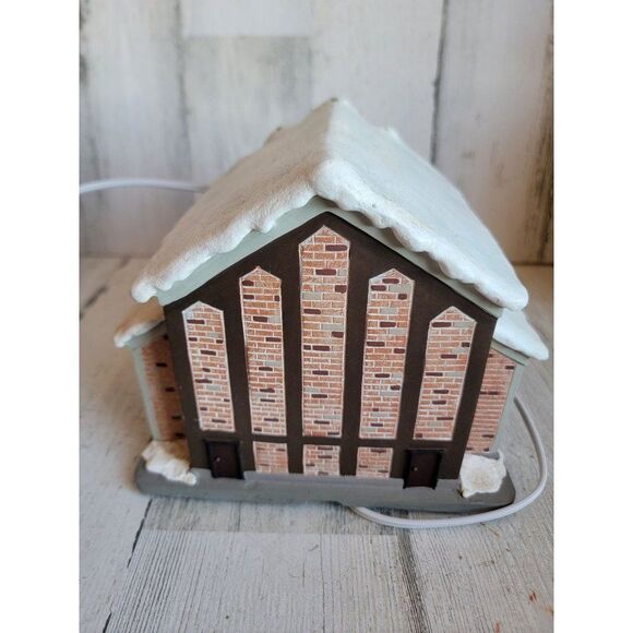 Hawthorne Village the Packers theater 2003 NFL football accessory Xmas - Picture 7 of 10